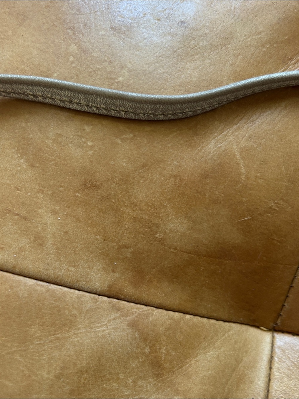Gucci Bag - Picture 10 of 12